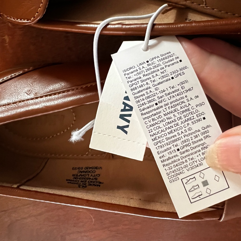 Old Navy Women's Low Heel Cognac City Loafer Sz 7.5 NWT - Picture 6 of 6